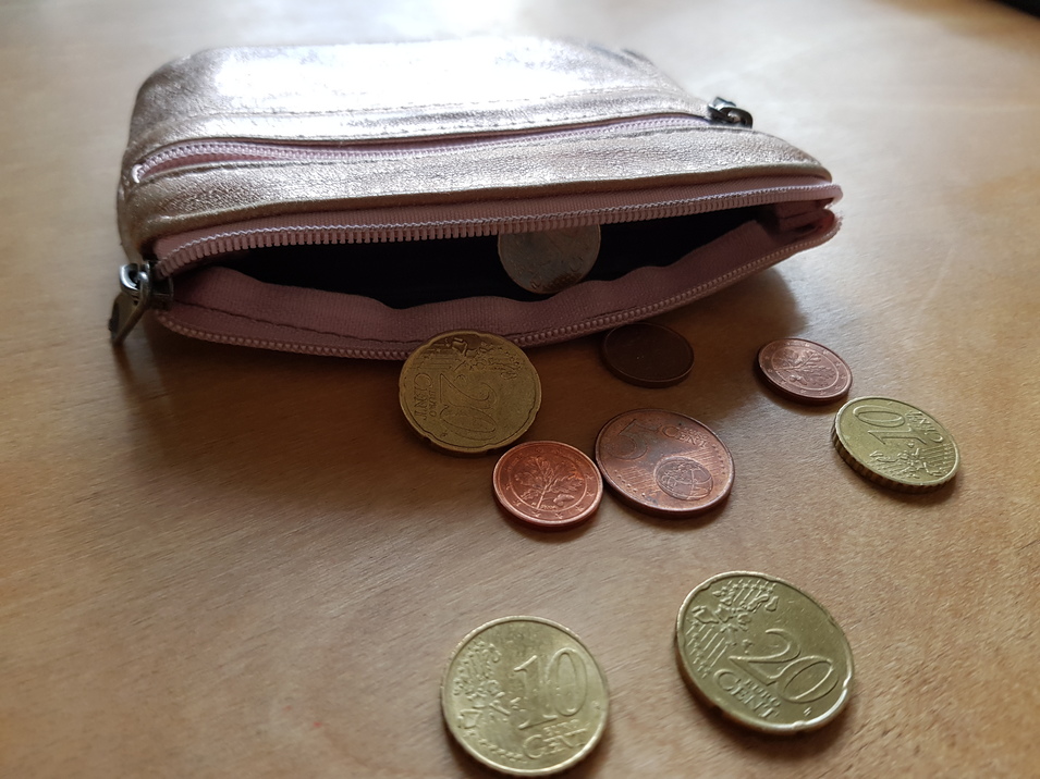 85dbabeb576382189ab081e32e12be0ba044a171