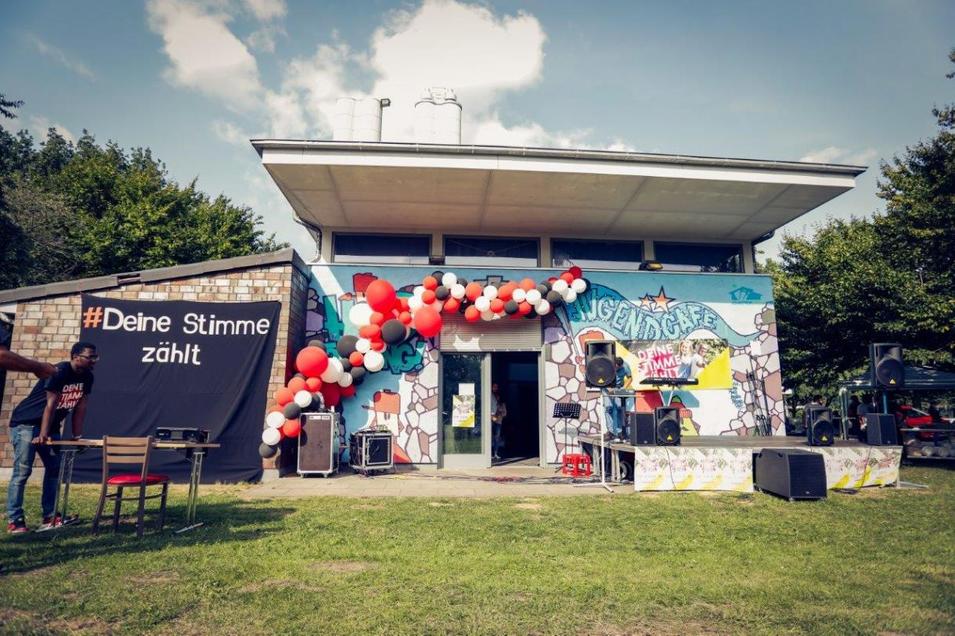 1aa85159e3fb331d8f4ea57c58ac718c95fb1bba